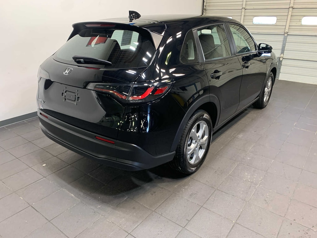 Certified 2025 Honda HR-V LX SUV