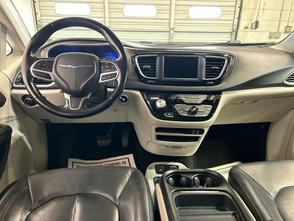 Used 2019 Chrysler Pacifica Touring L Van Passenger Van