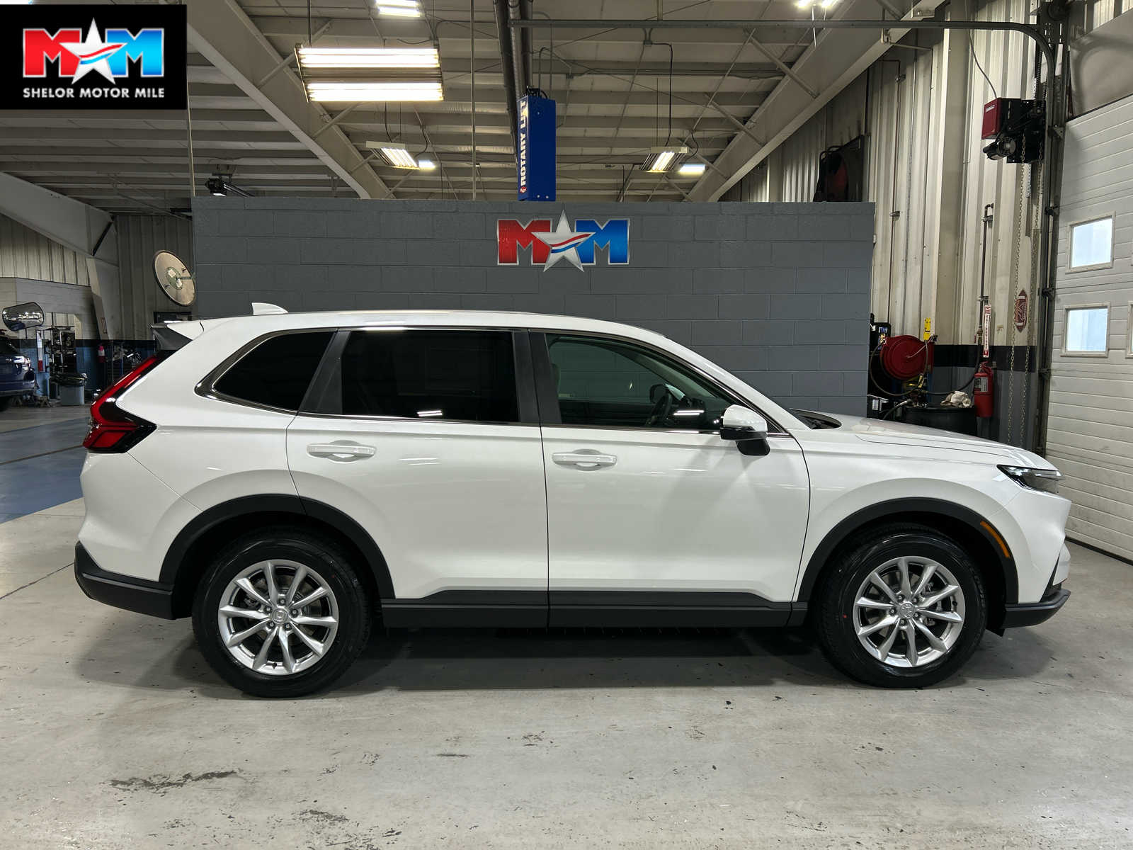 2026 Honda CR-V EX's photo