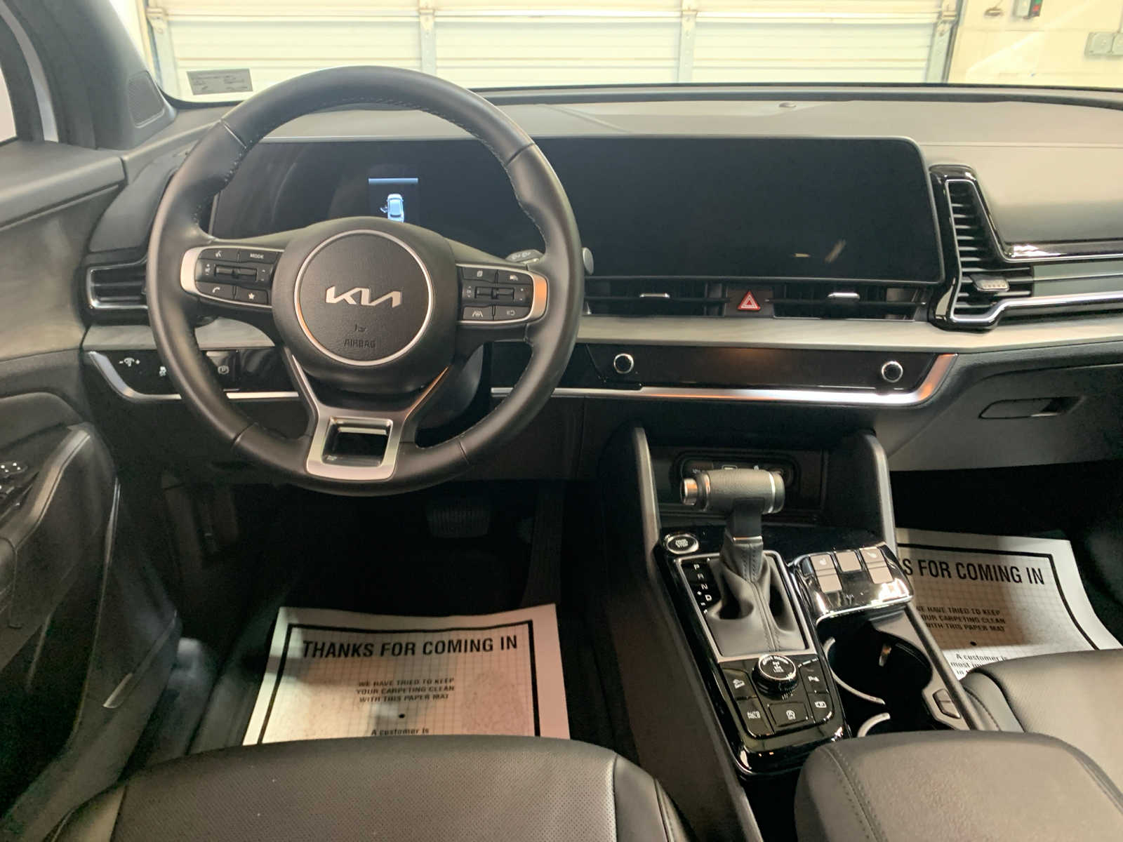 2025 Kia Sportage X-Line photo 3