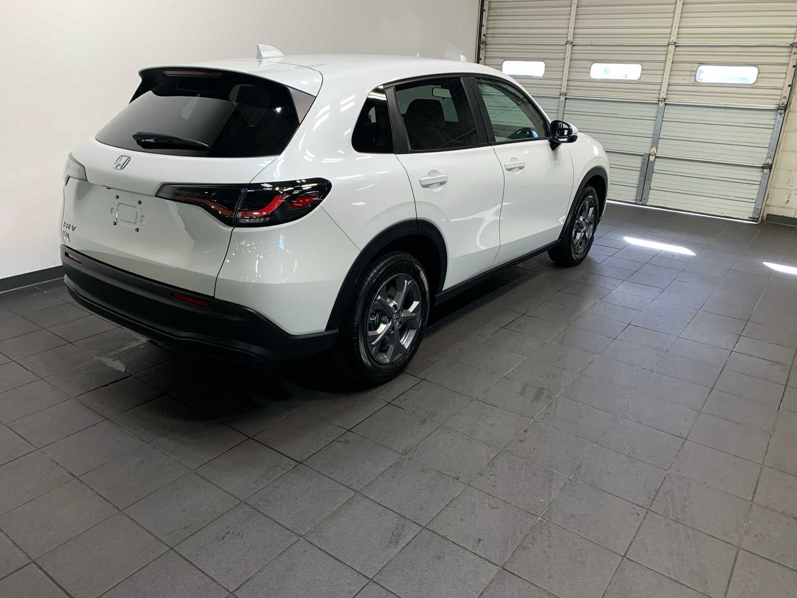 2026 Honda HR-V LX photo 3