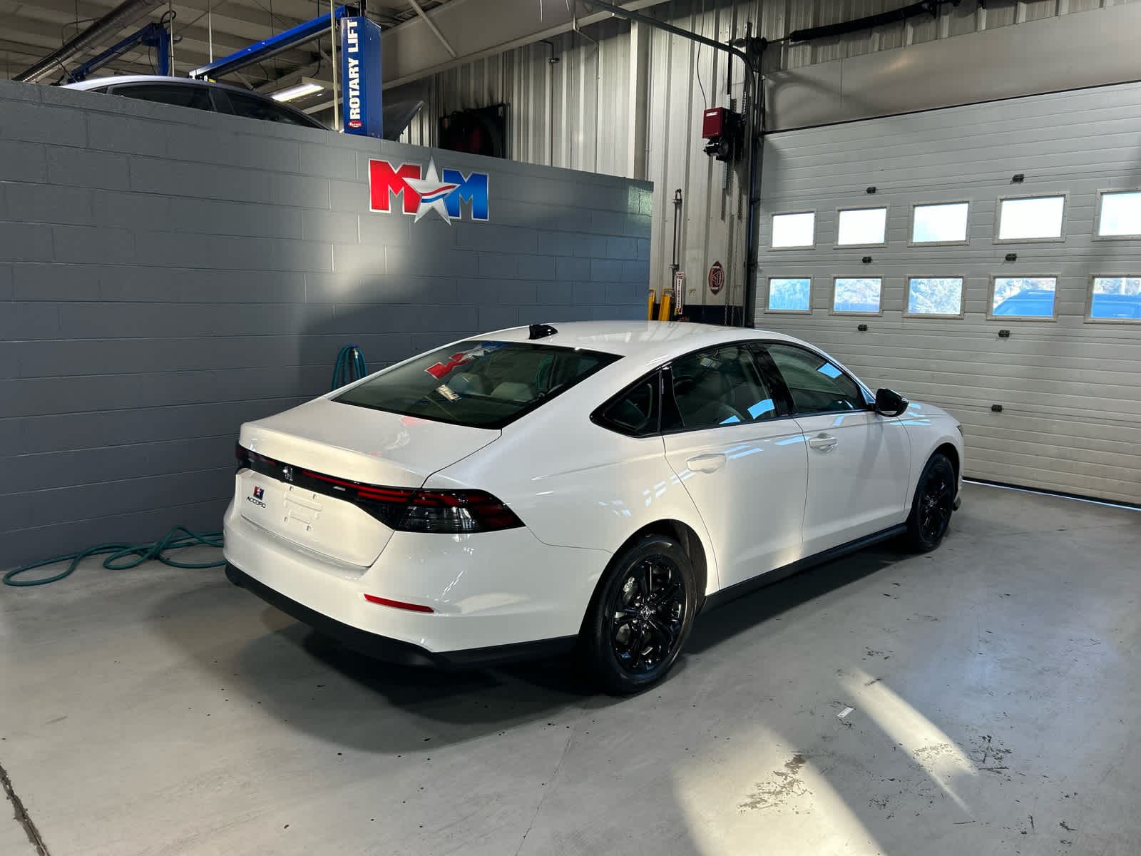 2025 Honda Accord SE photo 3