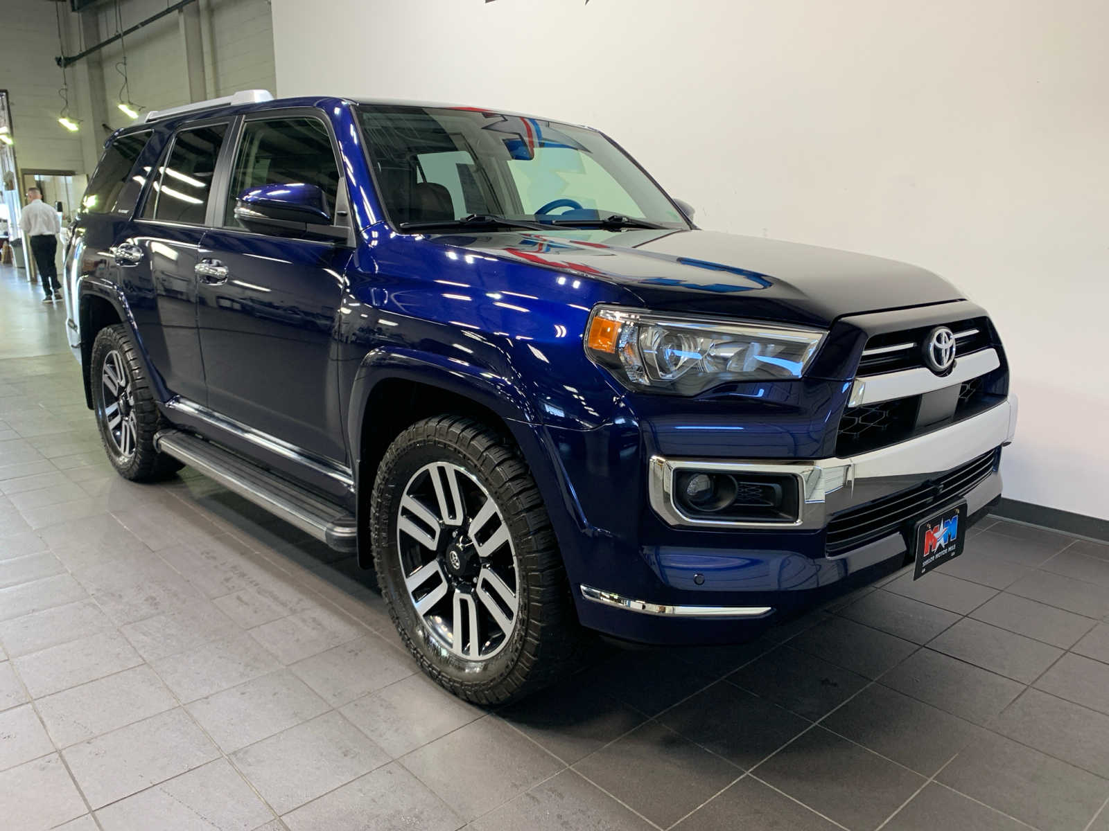 2023 Toyota 4Runner Limited photo 2