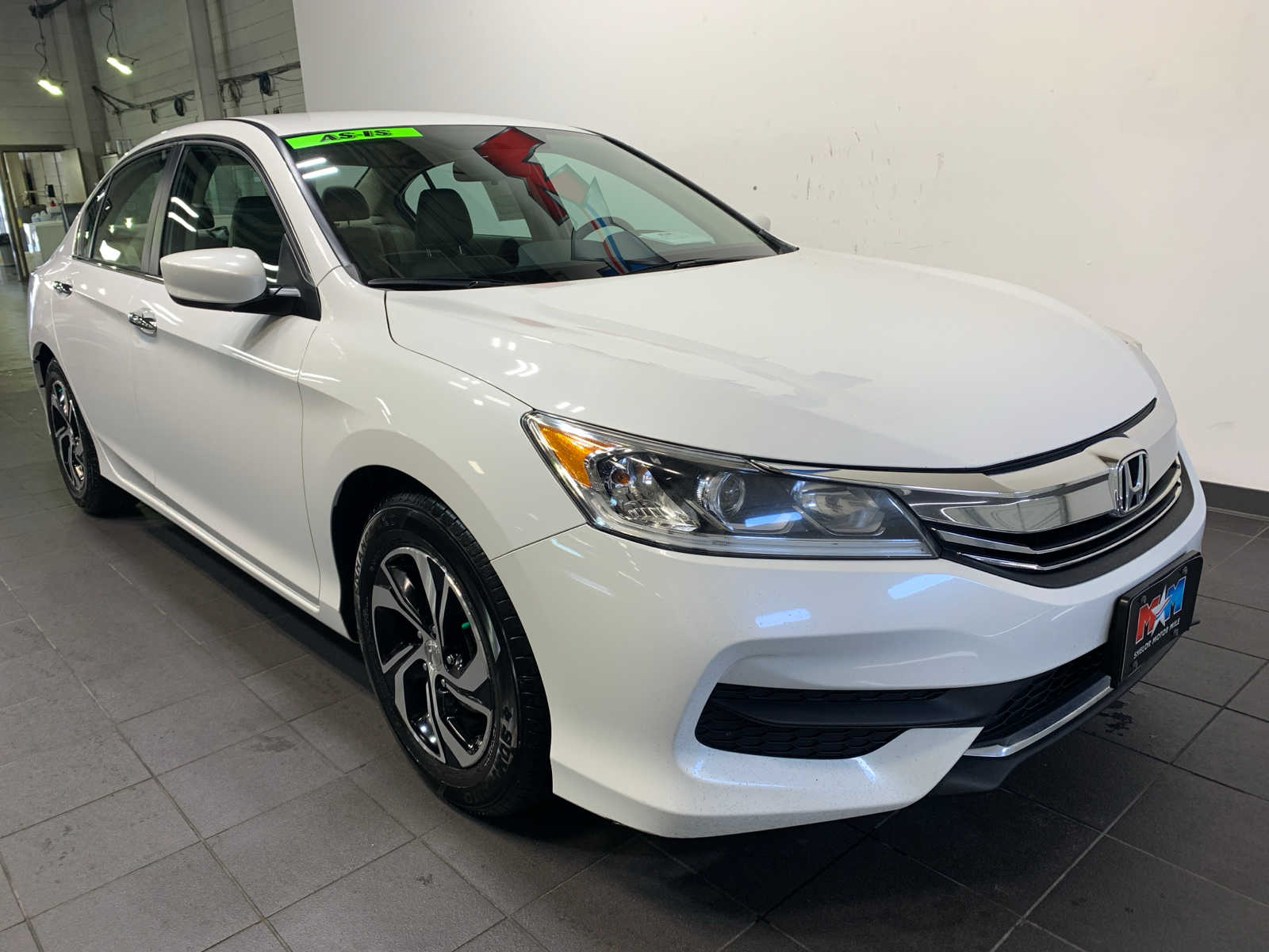 2016 Honda Accord LX photo 2
