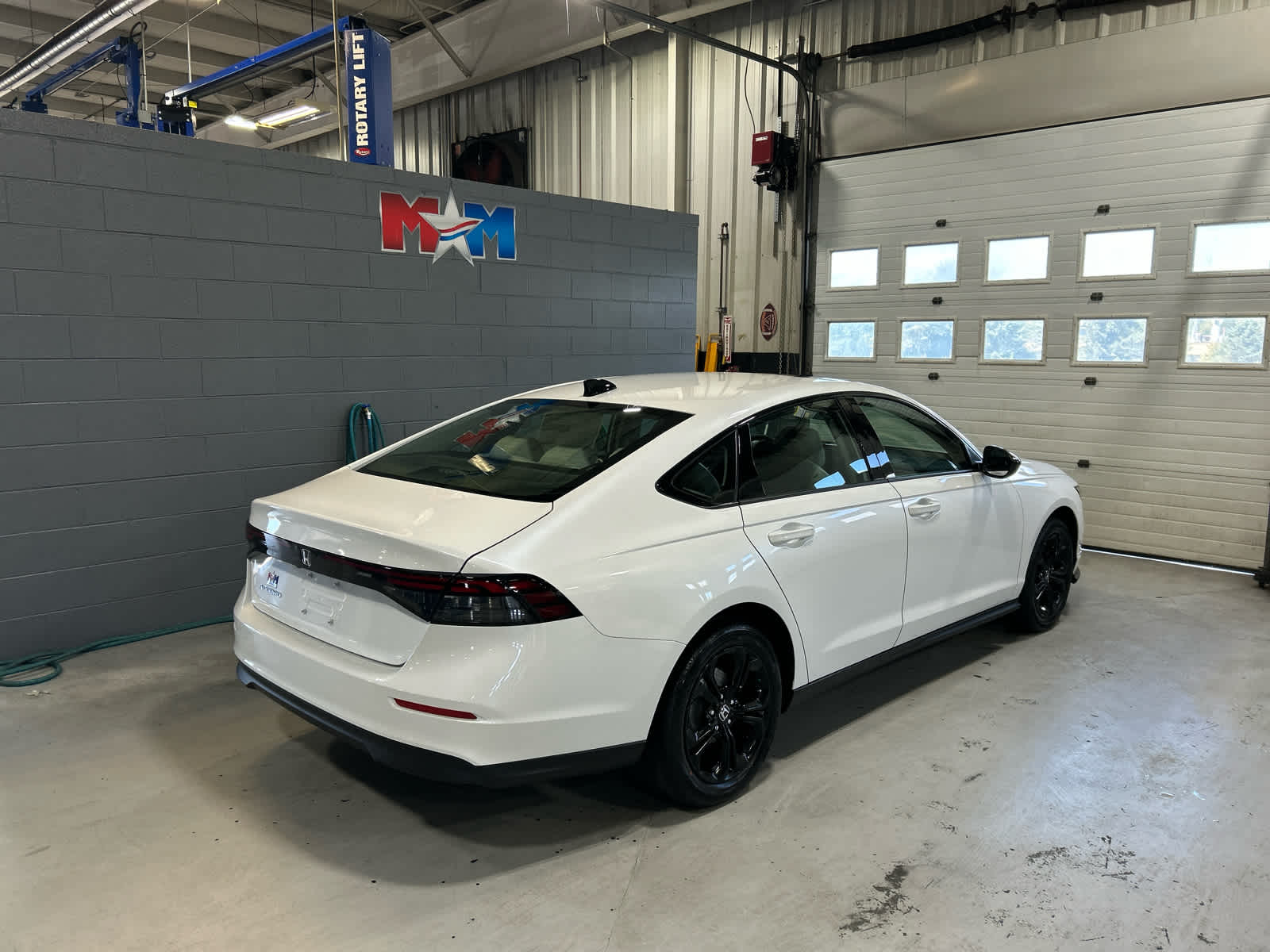 2025 Honda Accord SE photo 3