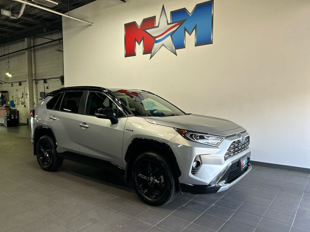 Used 2020 Toyota RAV4 Hybrid XSE SUV