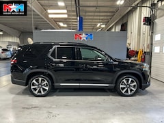 2025 Honda Pilot Touring SUV