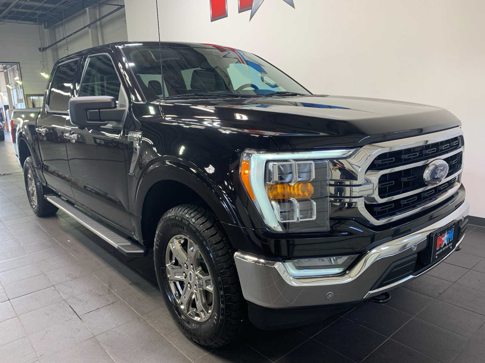 2022 Ford F-150 XLT photo 2