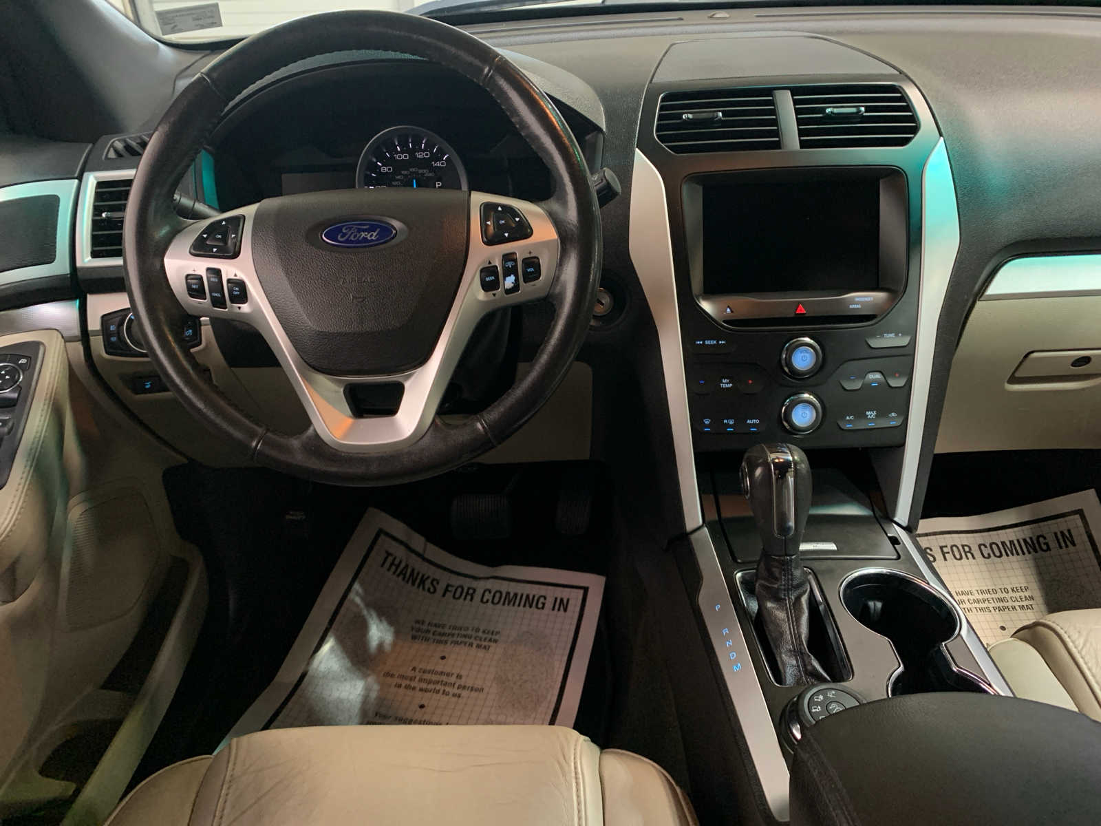 2014 Ford Explorer XLT photo 4