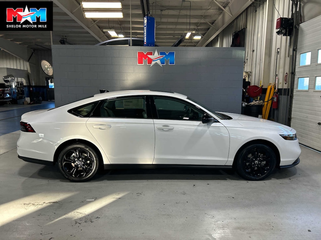 New 2025 Honda Accord SE Sedan