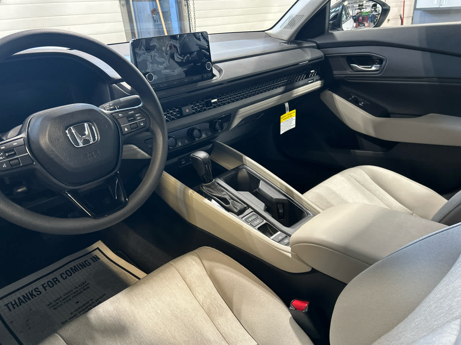 2025 Honda Accord SE photo 4