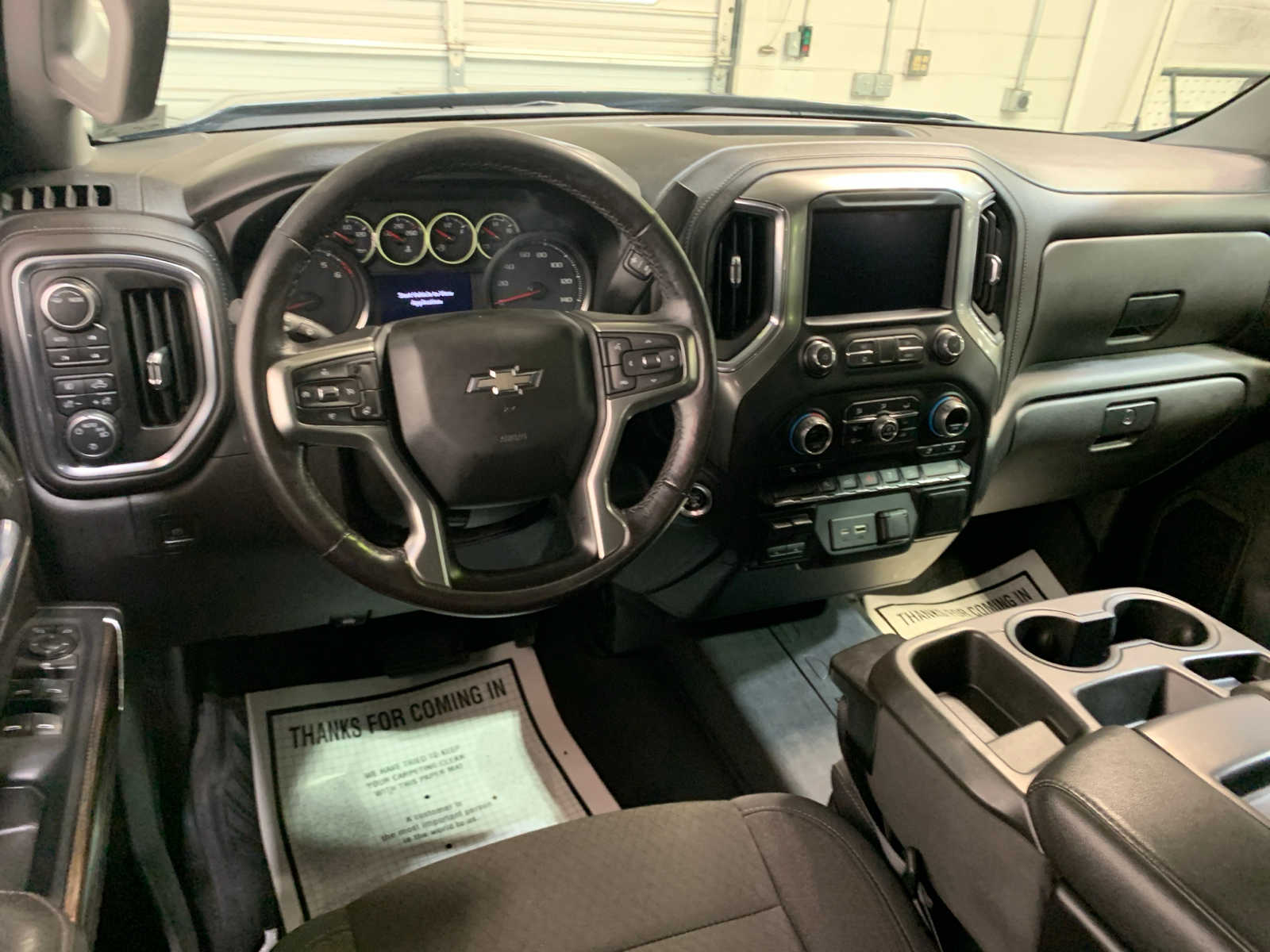 2021 Chevrolet Silverado 1500 RST photo 4