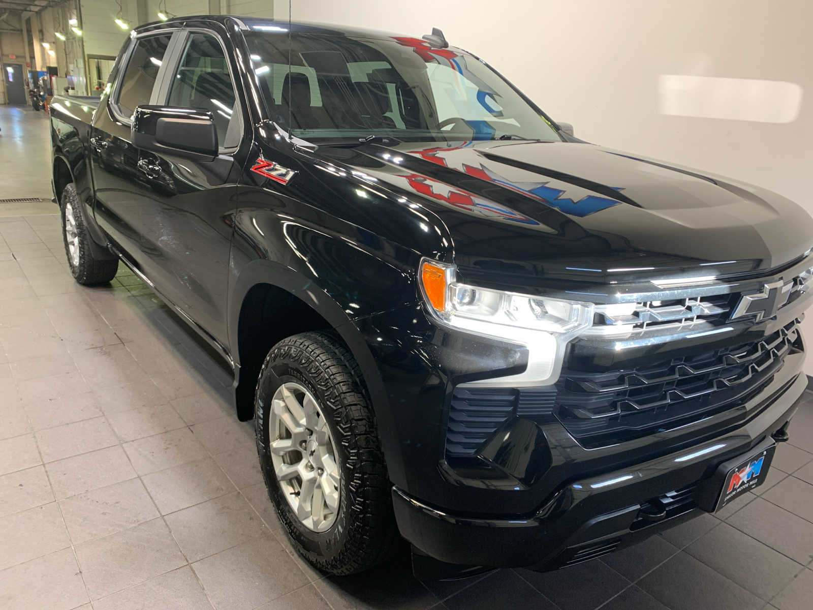 2022 Chevrolet Silverado 1500 RST photo 2