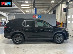 2025 Honda Pilot TrailSport SUV