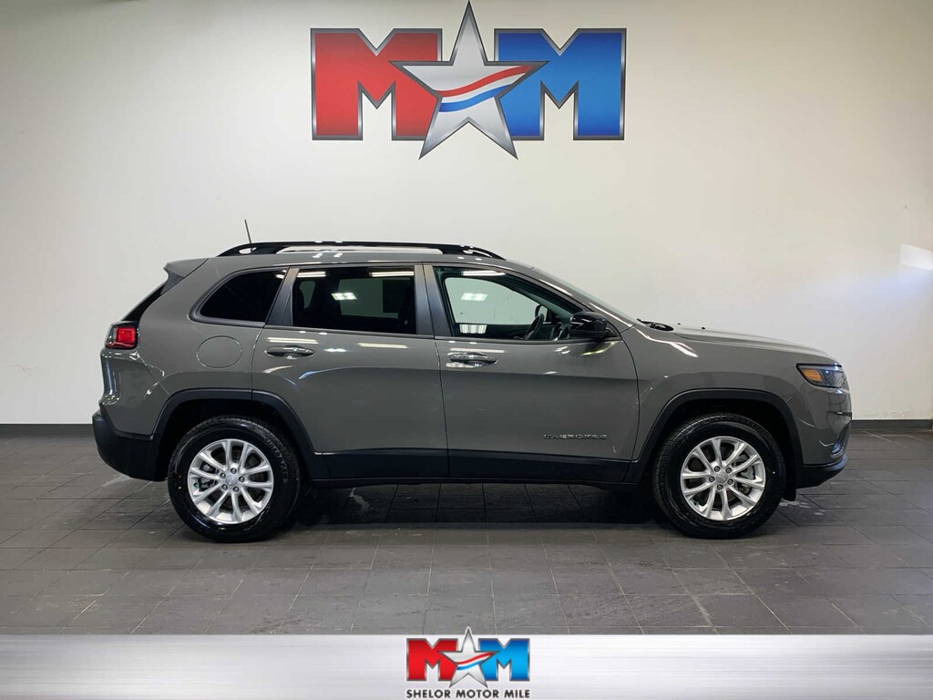 Used 2022 Jeep Cherokee Latitude Lux SUV