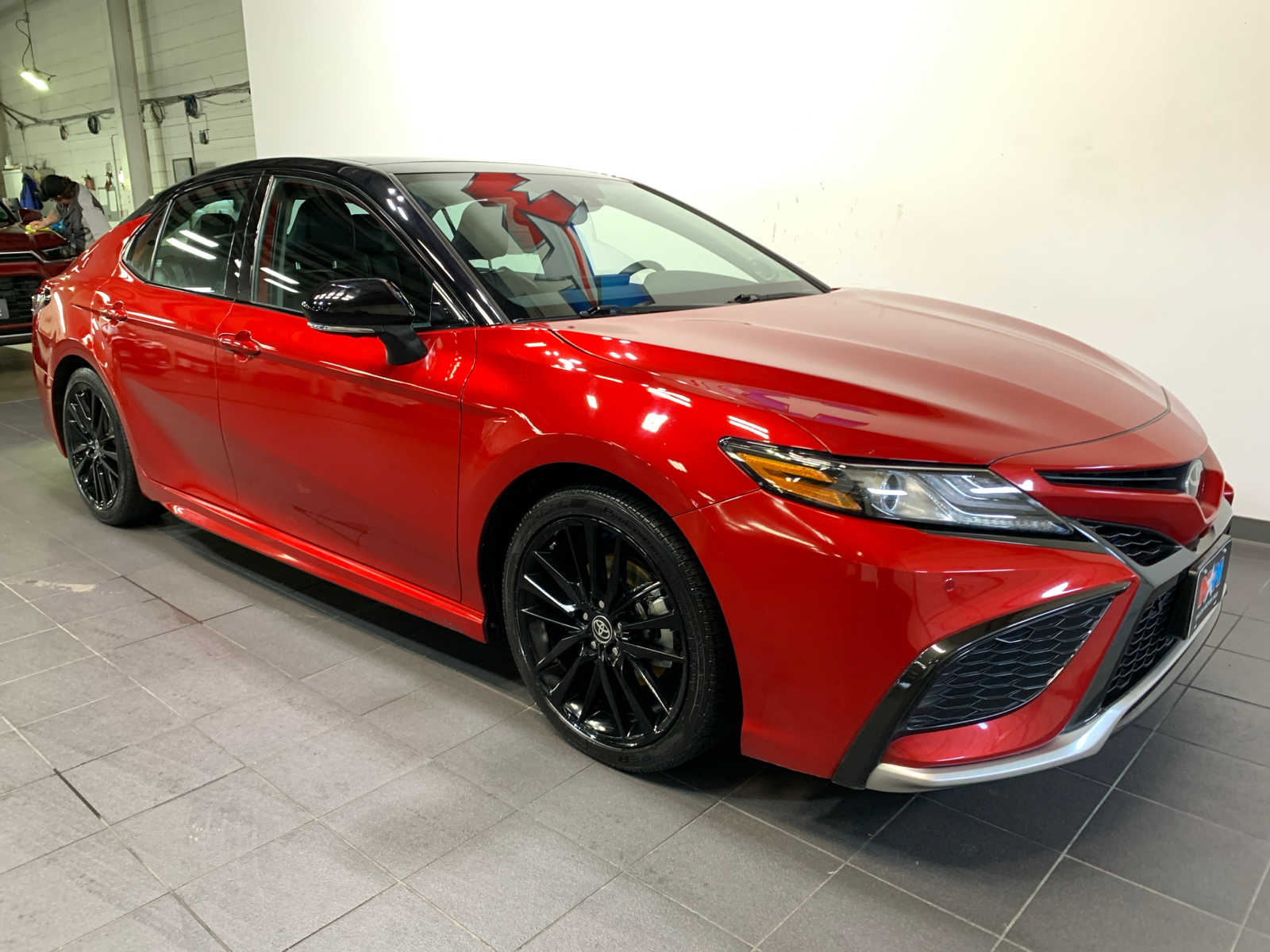 2024 Toyota Camry XSE V6 photo 2
