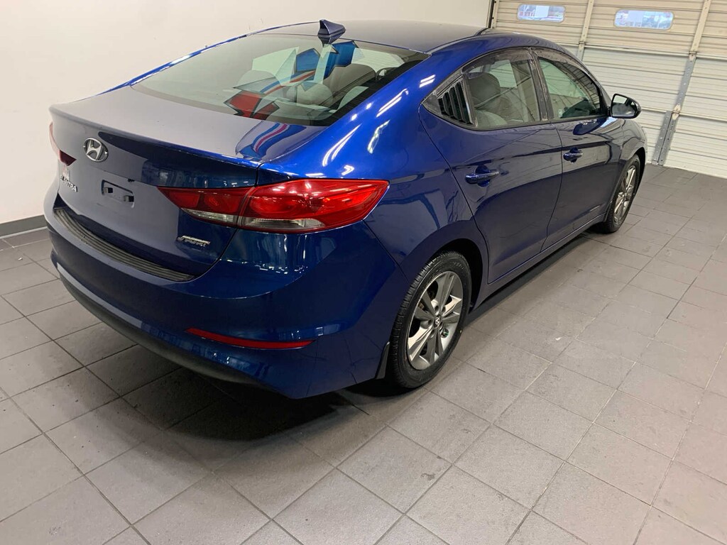 Used 2017 Hyundai Elantra SE w/PZEV Sedan