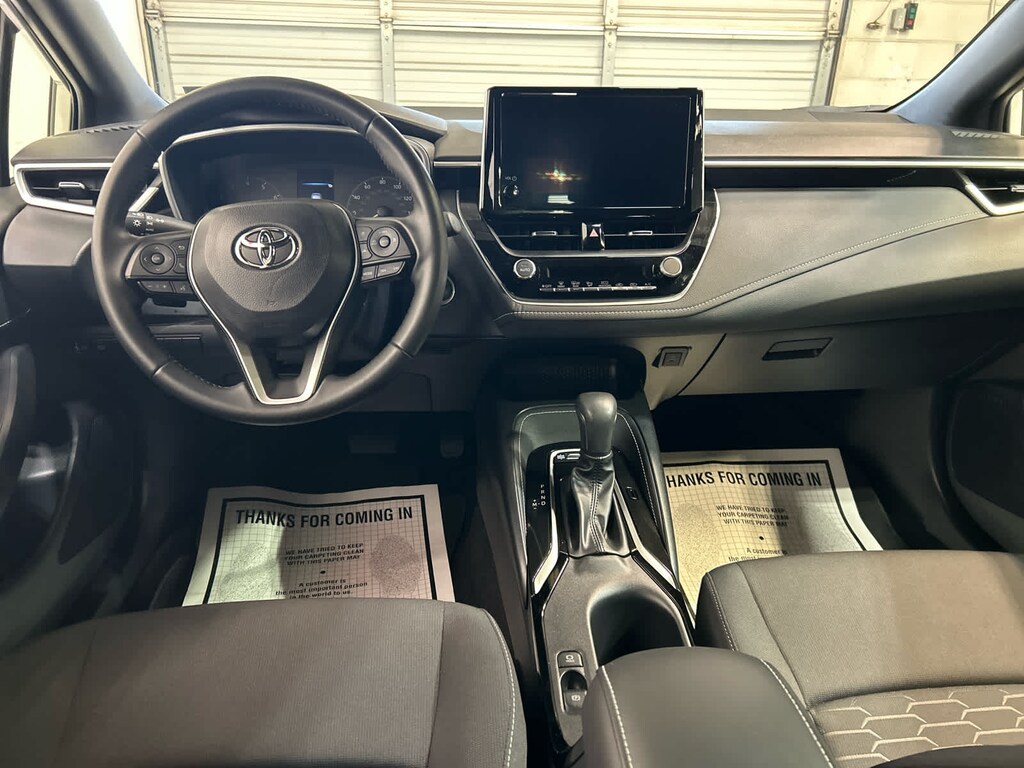 Used 2024 Toyota Corolla Hatchback SE Hatchback