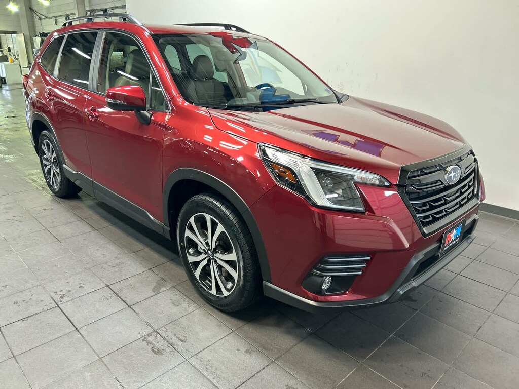 Used 2024 Subaru Forester Limited SUV