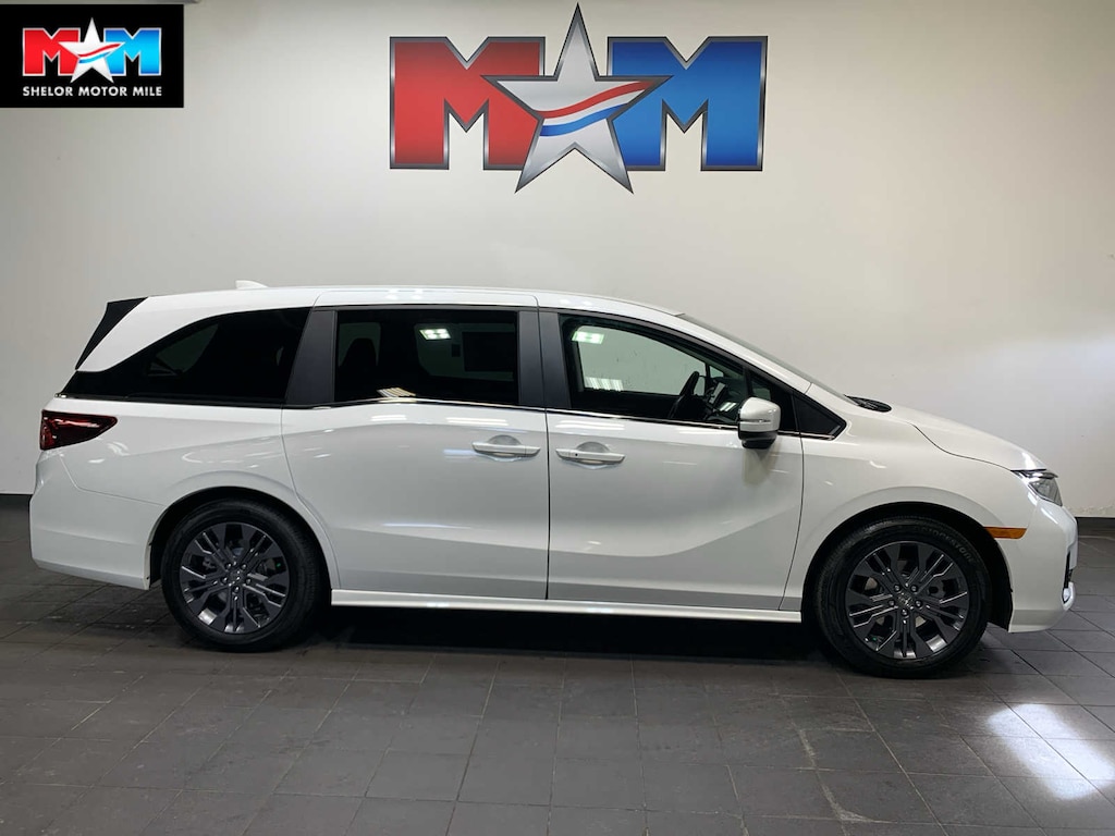 New 2026 Honda Odyssey Touring Van Passenger