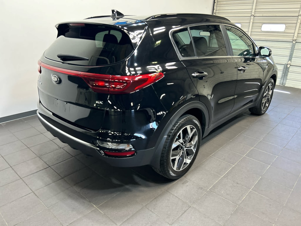 Used 2022 Kia Sportage EX SUV