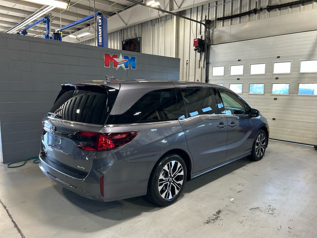 New 2026 Honda Odyssey Elite Van Passenger