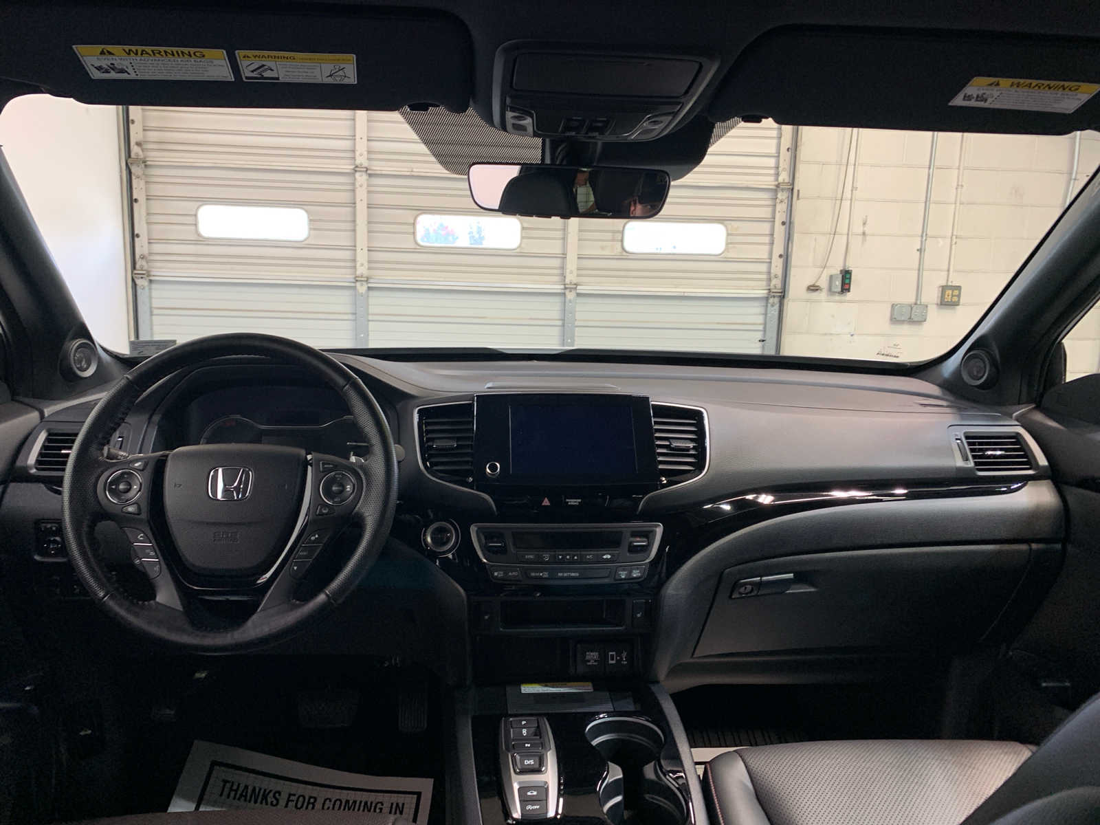 2023 Honda Ridgeline Black Edition photo 4