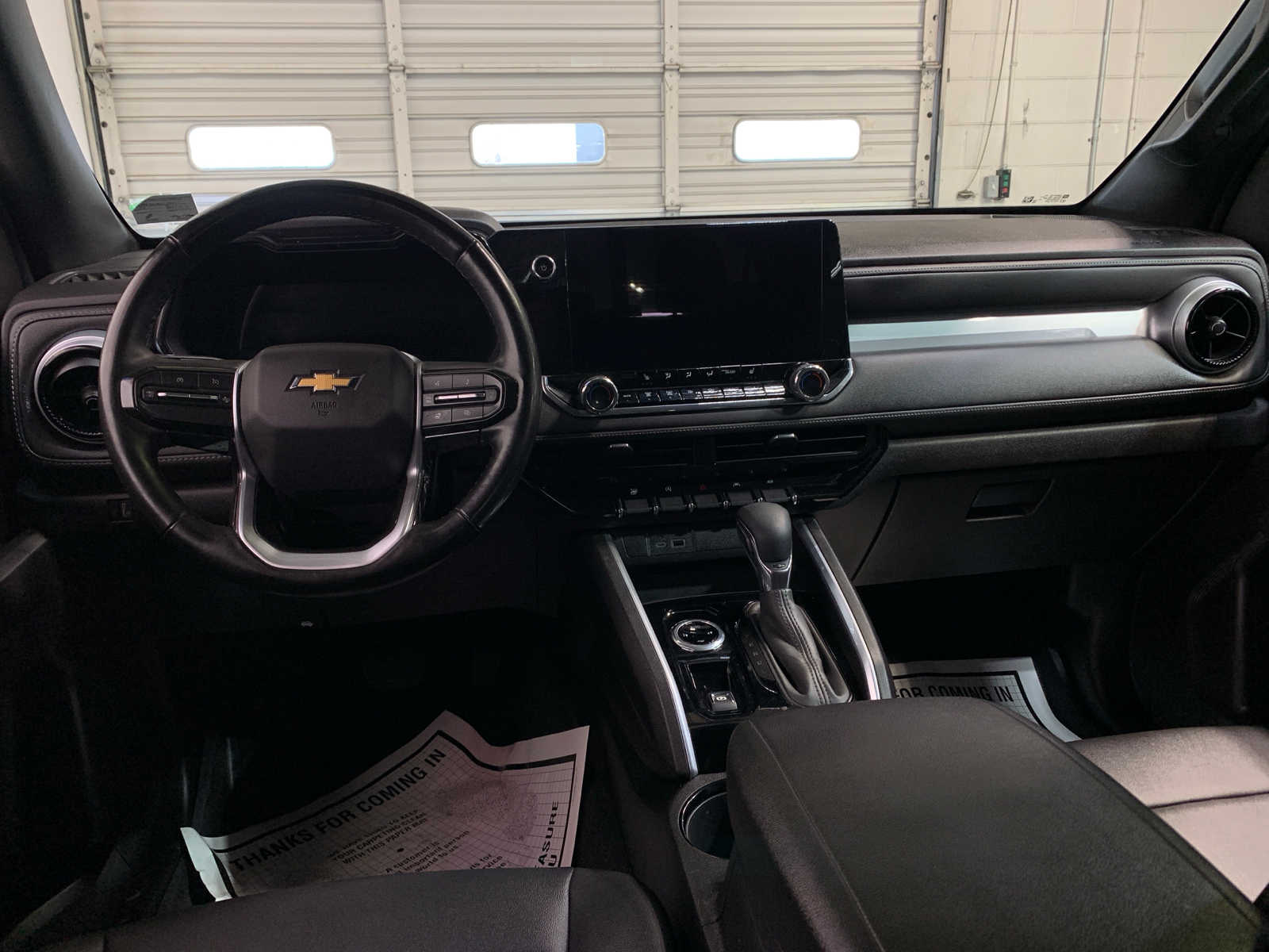 2024 Chevrolet Colorado LT photo 4