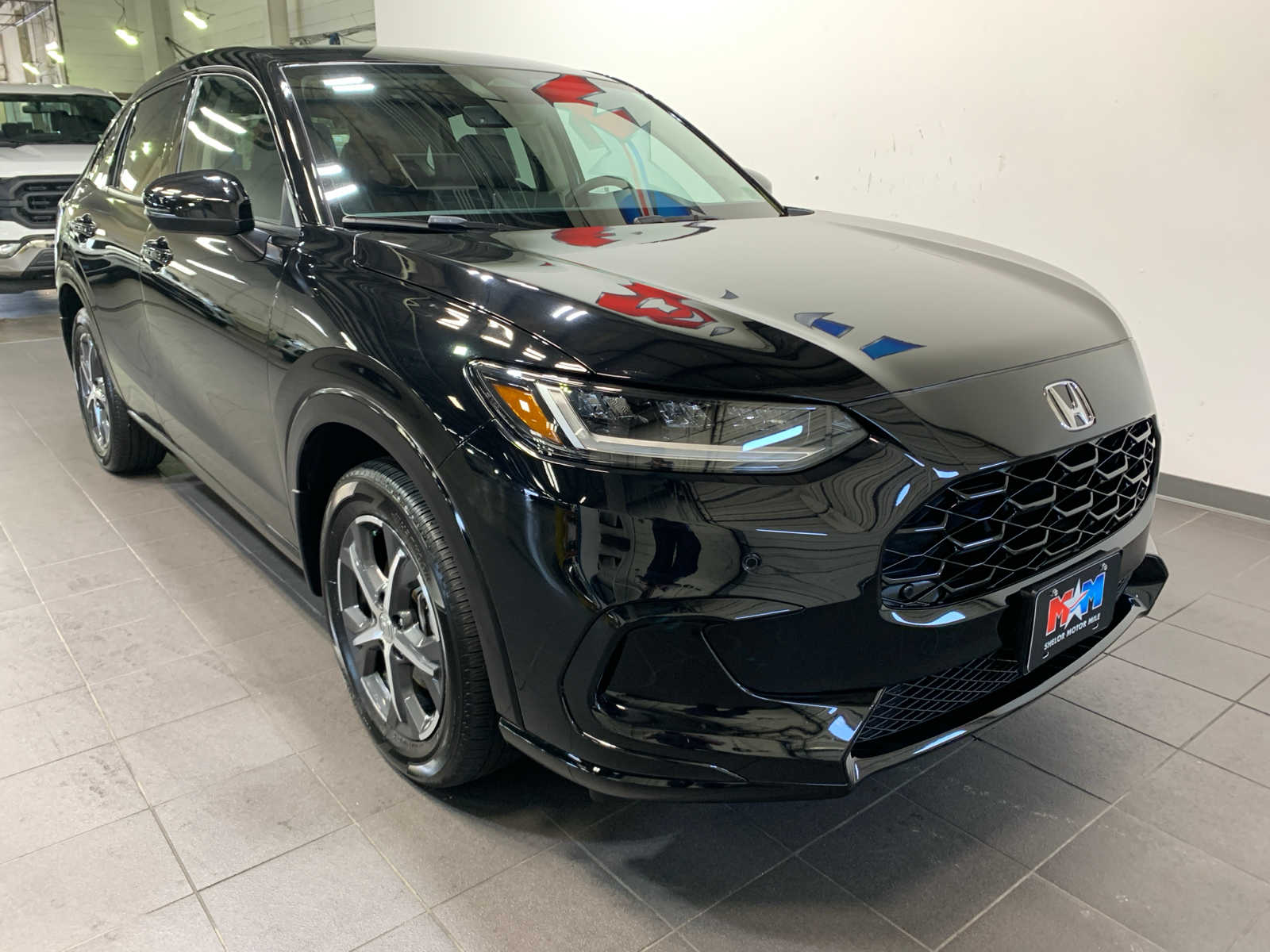 2025 Honda HR-V EX-L photo 2