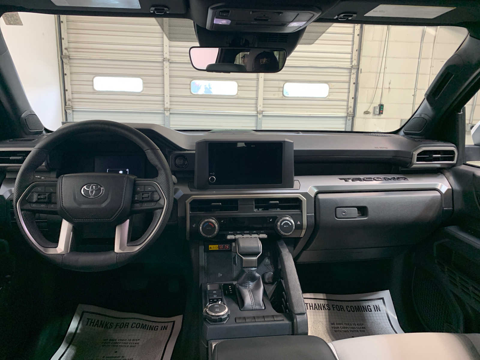 2024 Toyota Tacoma SR5 photo 4