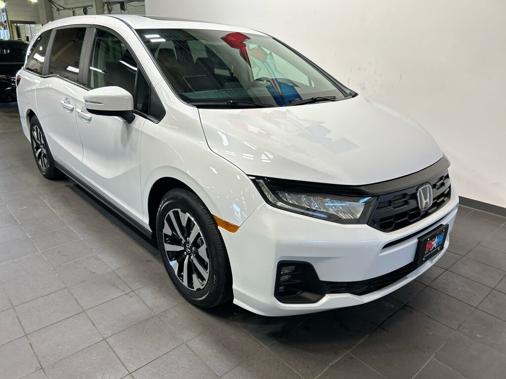 New 2026 Honda Odyssey EX-L Van Passenger
