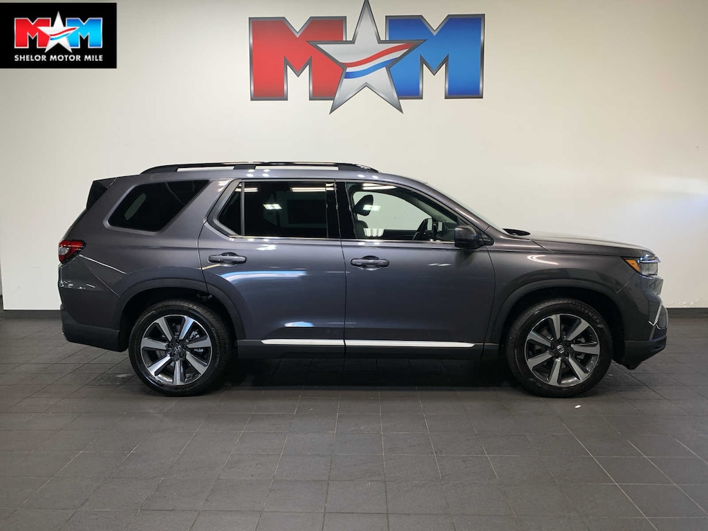New 2025 Honda Pilot Touring SUV