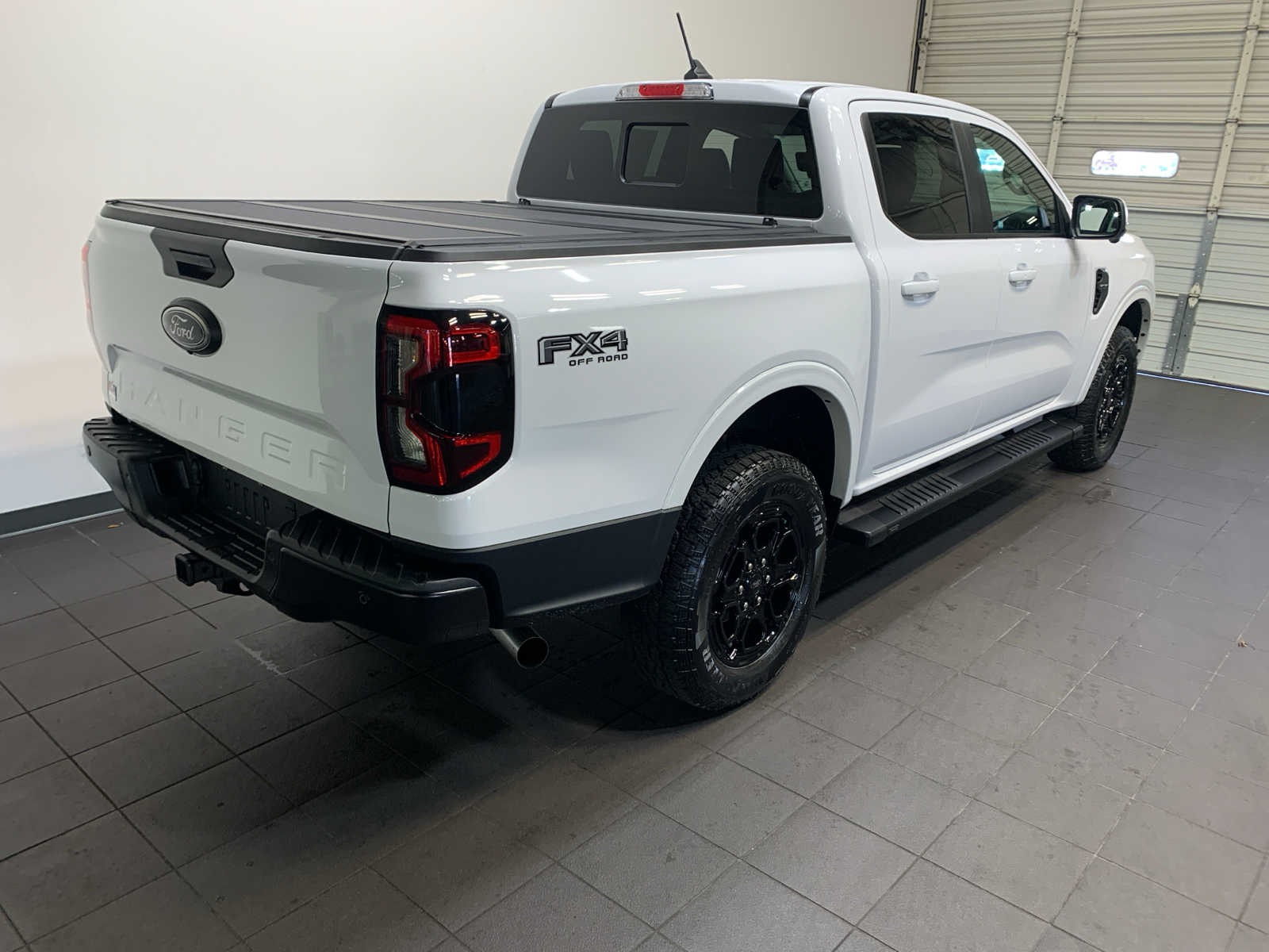 2025 Ford Ranger Lariat photo 3