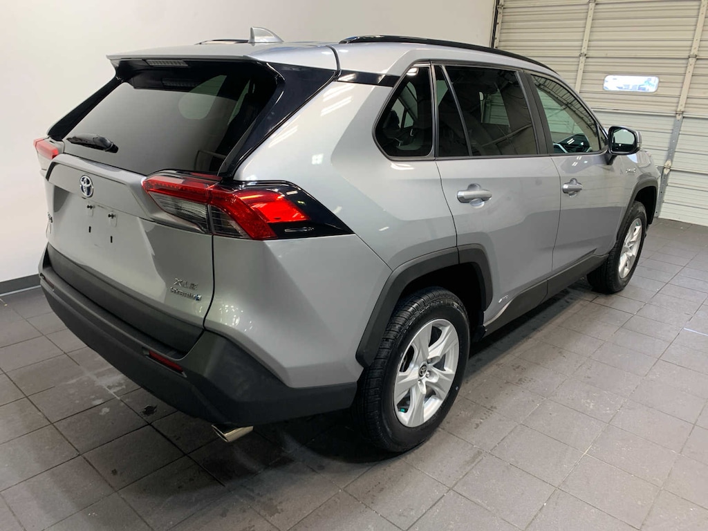 Used 2021 Toyota RAV4 Hybrid XLE SUV