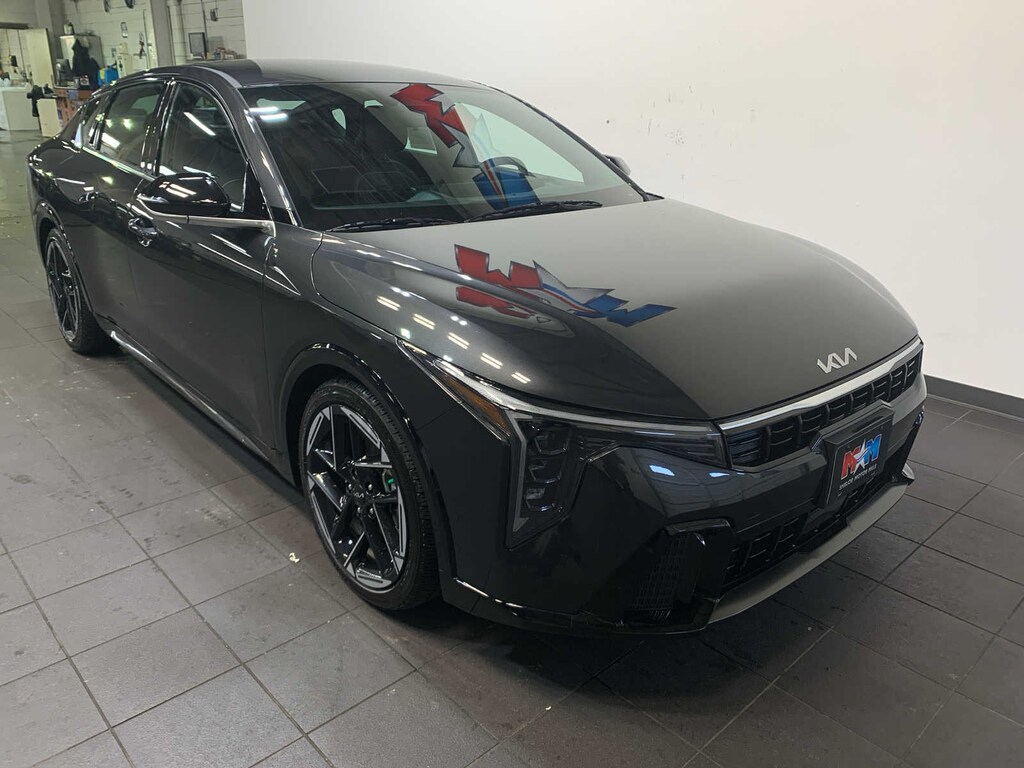 Used 2025 Kia K4 GT-Line Sedan