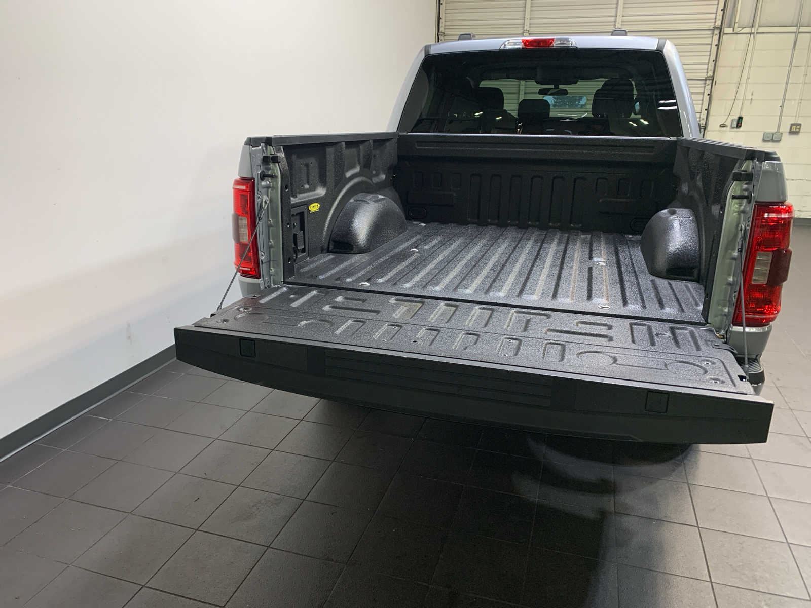 2021 Ford F-150 XLT photo 4