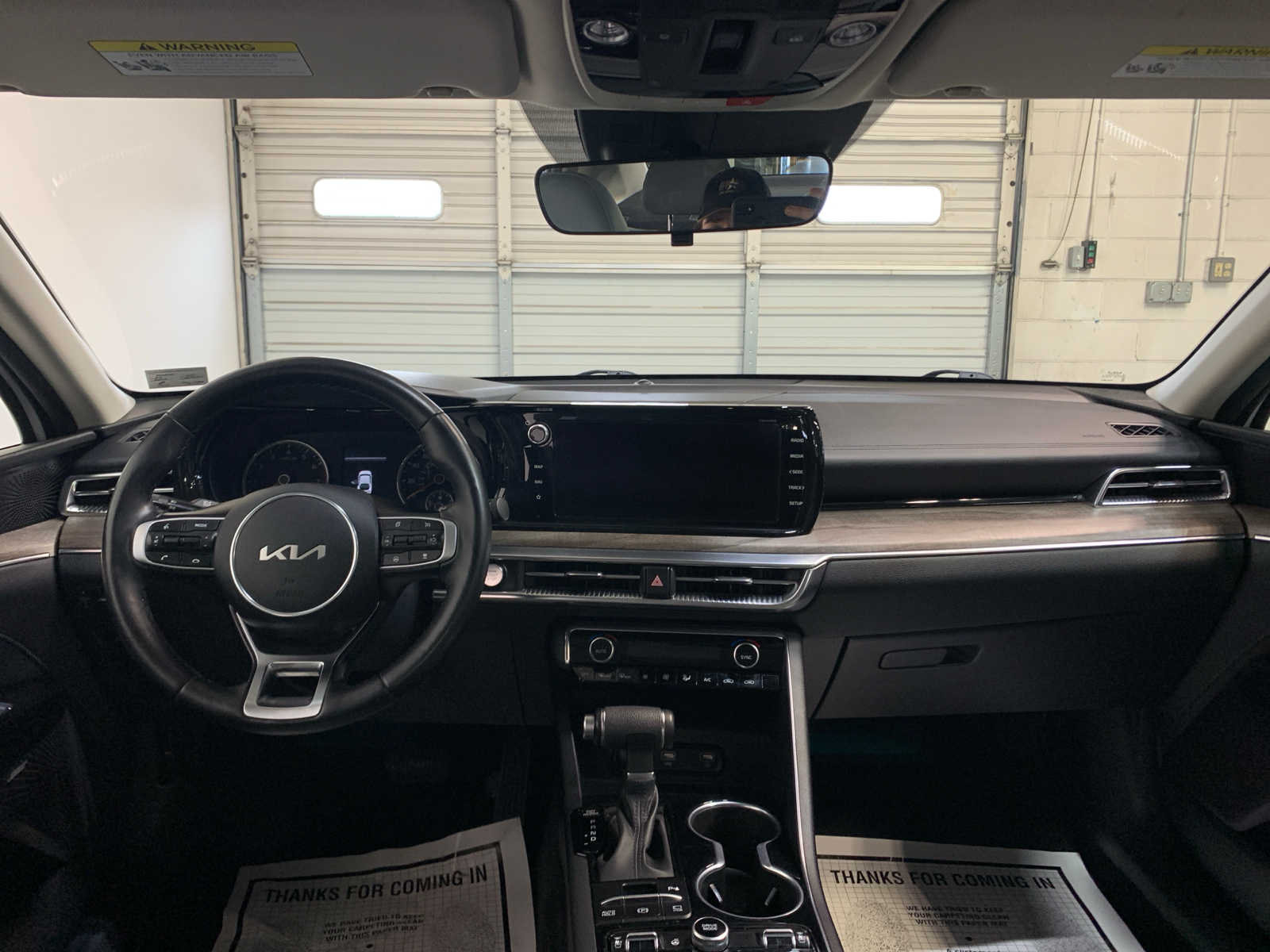 2023 Kia K5 EX photo 4