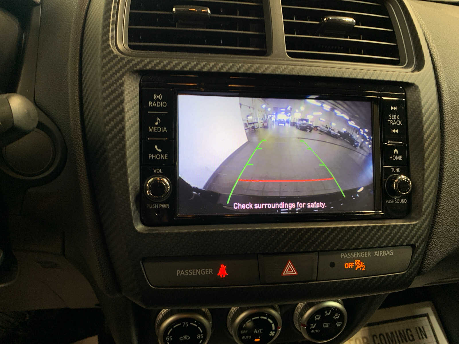 2024 Mitsubishi Outlander Sport ES photo 2