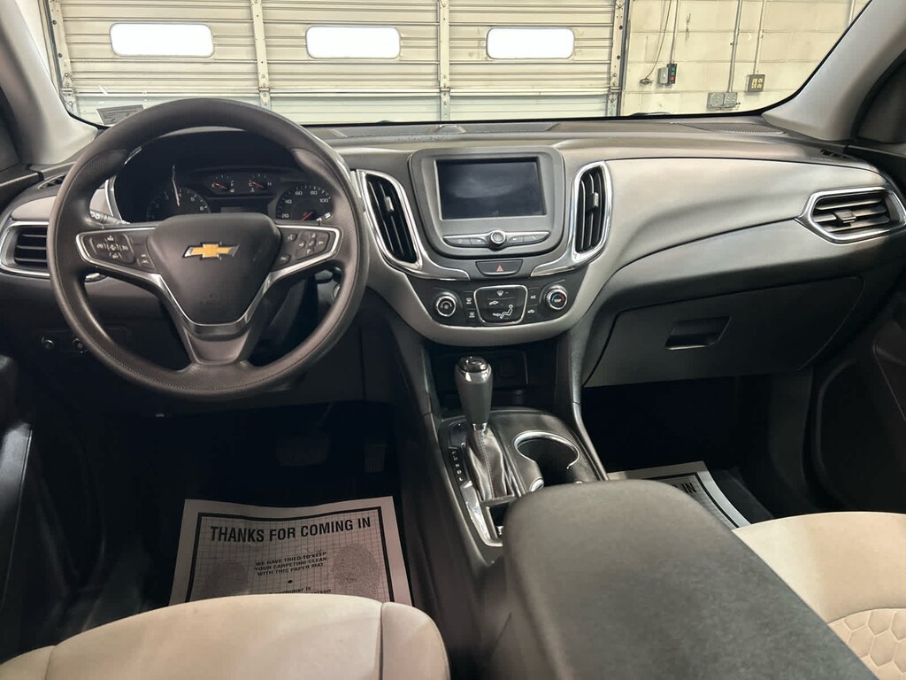 Used 2021 Chevrolet Equinox LS w/1FL SUV