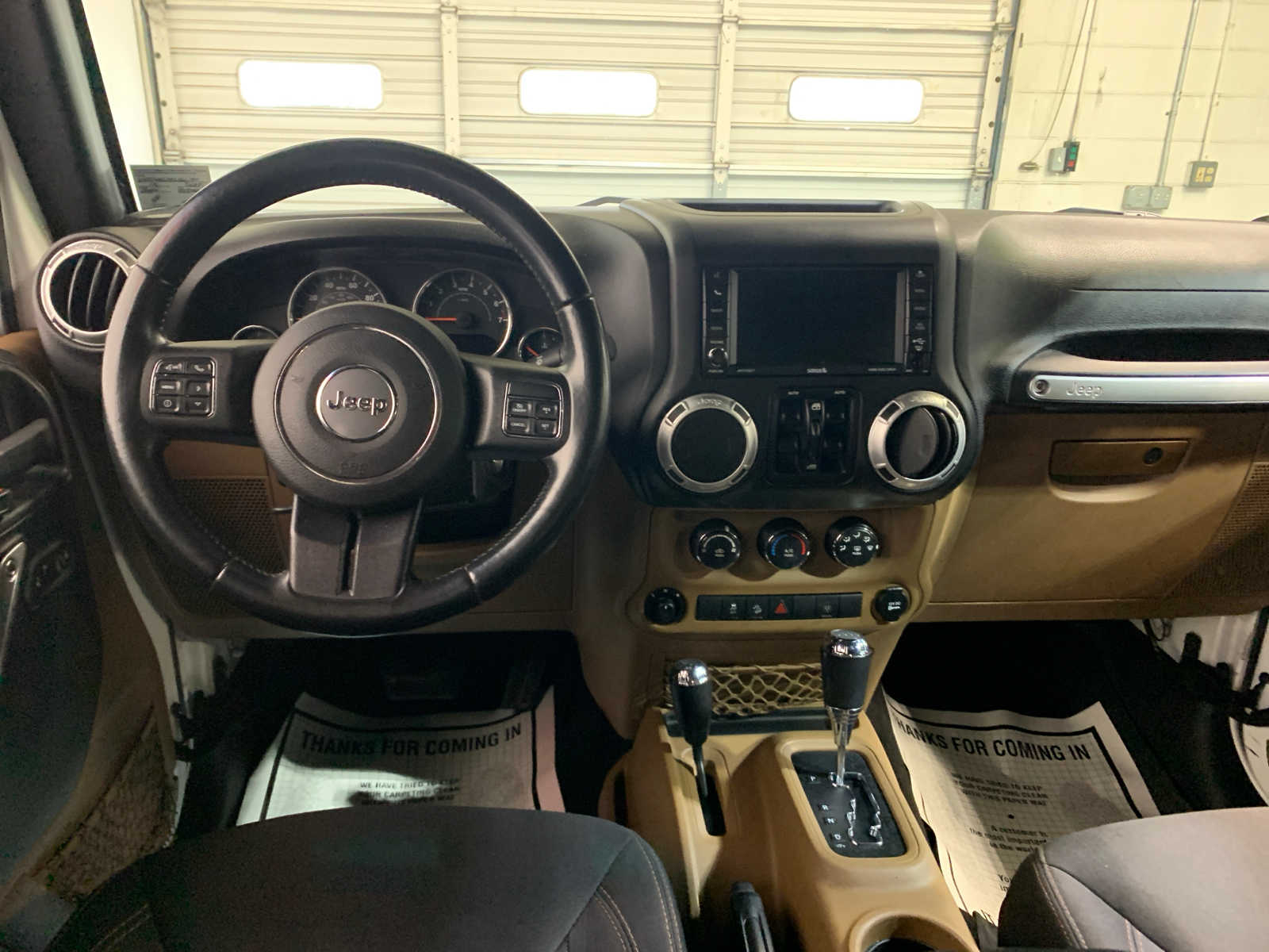 2015 Jeep Wrangler Unlimited Sahara photo 4