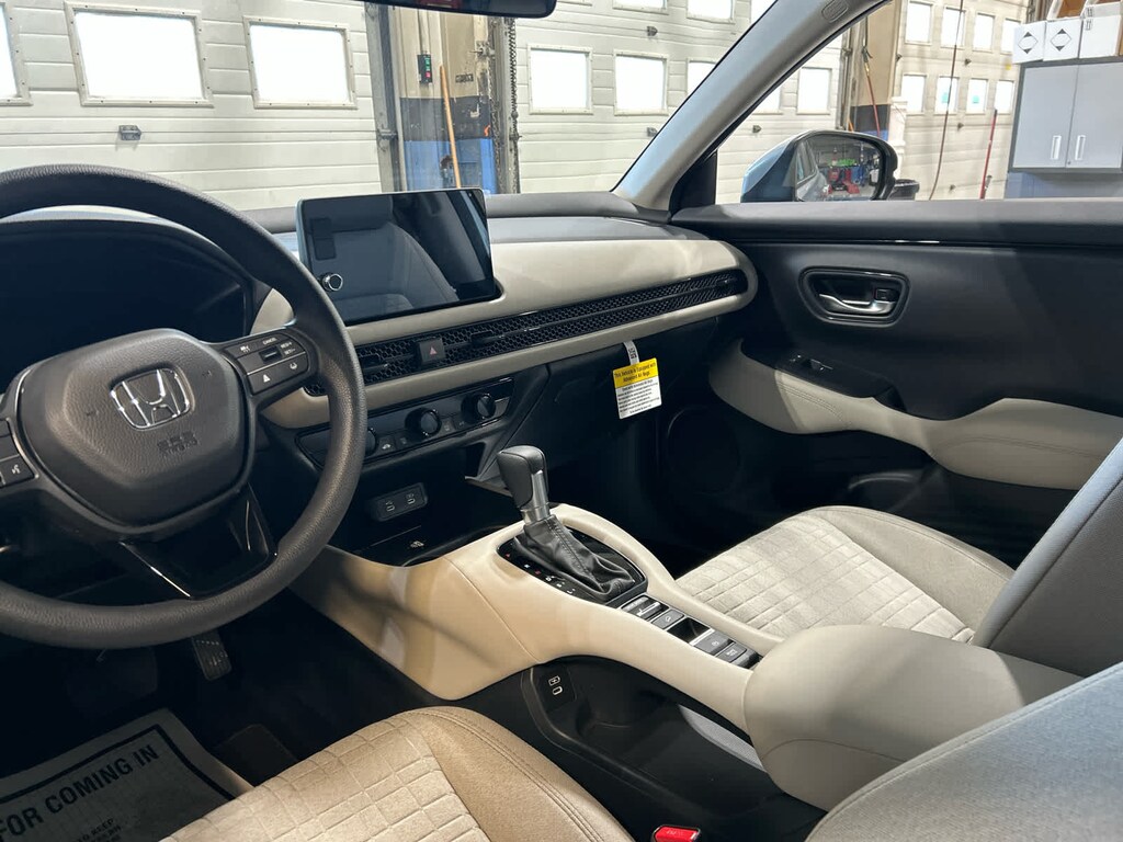 New 2026 Honda HR-V LX SUV