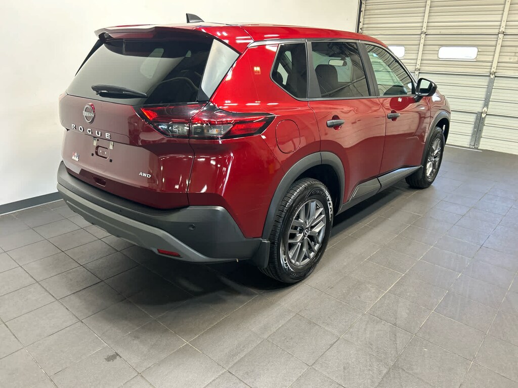 Used 2023 Nissan Rogue S SUV