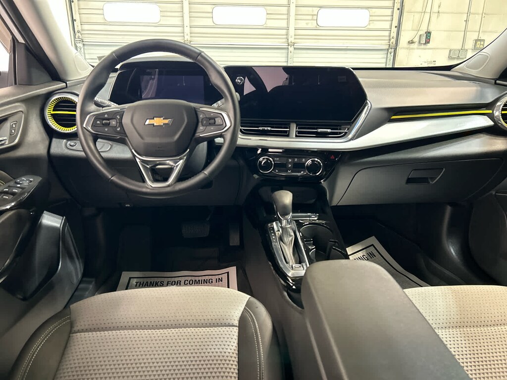 Used 2024 Chevrolet Trax LT SUV