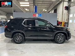 2025 Honda Pilot TrailSport SUV
