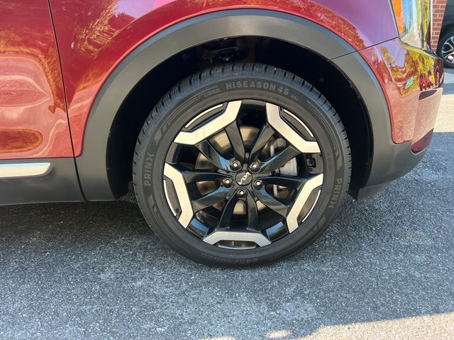 2023 Kia Telluride S - Photo 29