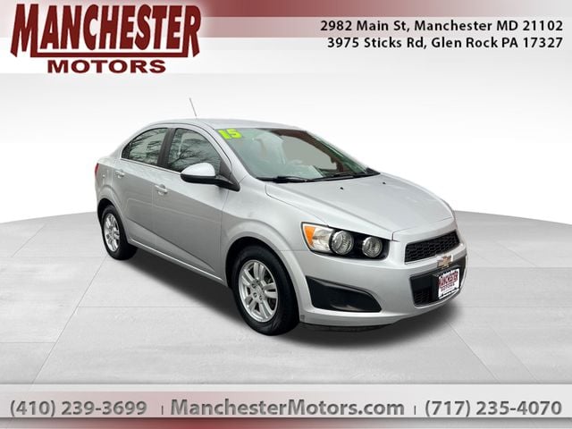 2015 Chevrolet Sonic LT's photo