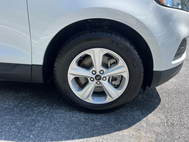 2024 Ford Edge SE - Photo 24