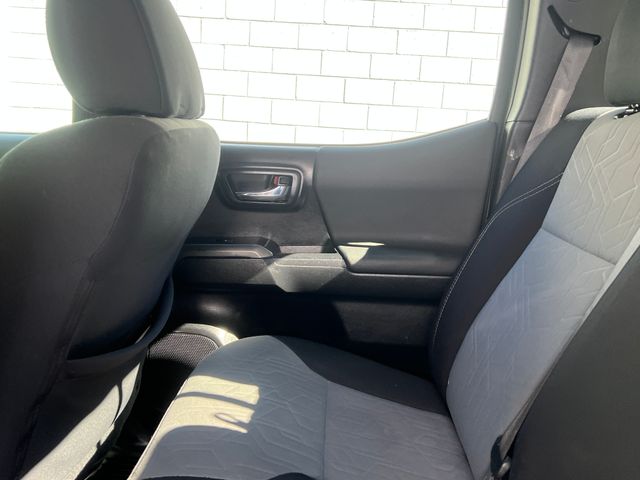 2020 Toyota Tacoma TRD Off Road - Photo 20