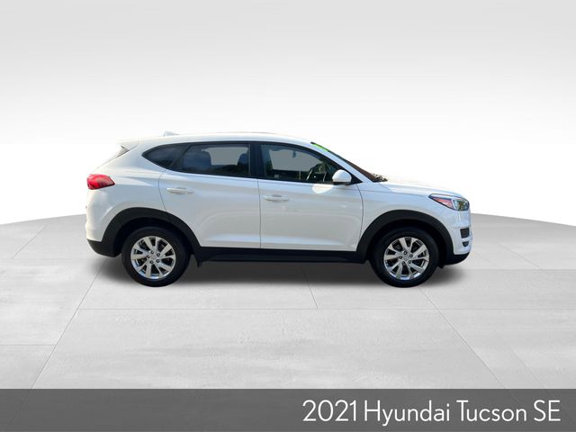 2021 Hyundai Tucson SE photo 3