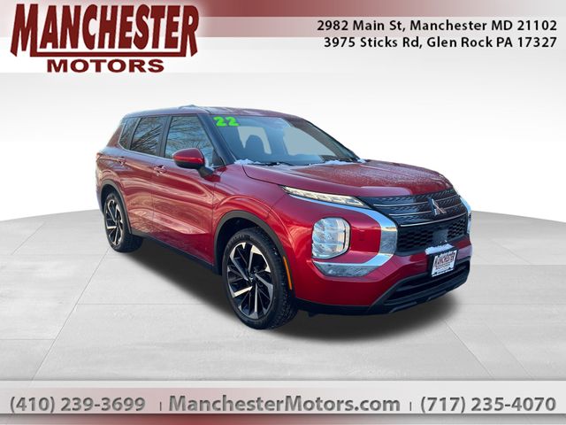 2022 Mitsubishi Outlander ES S-AWC's photo